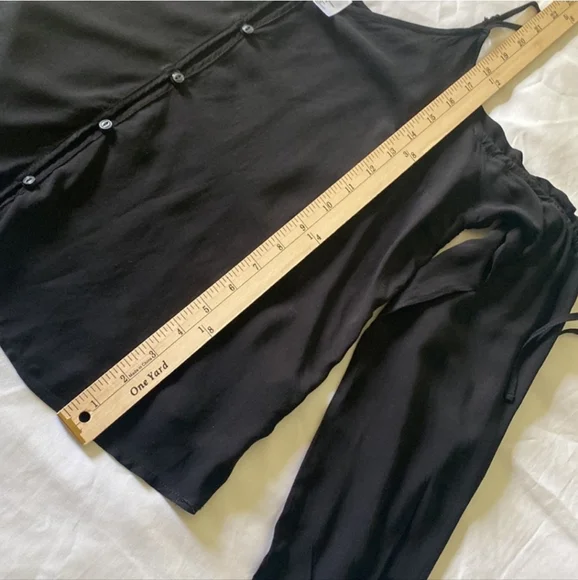 Divided Black Off-the-Shoulder Peasant Style Blouse Size 12 - Picture 8 of 10